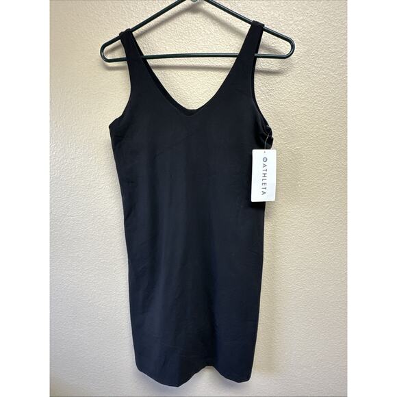 Athleta NWT Women's Transcend Dress Medium Black Athleisure Sporty Simple - Picture 4 of 11